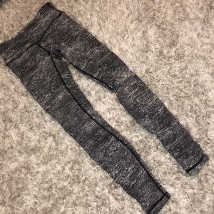 Lululemon leggings!